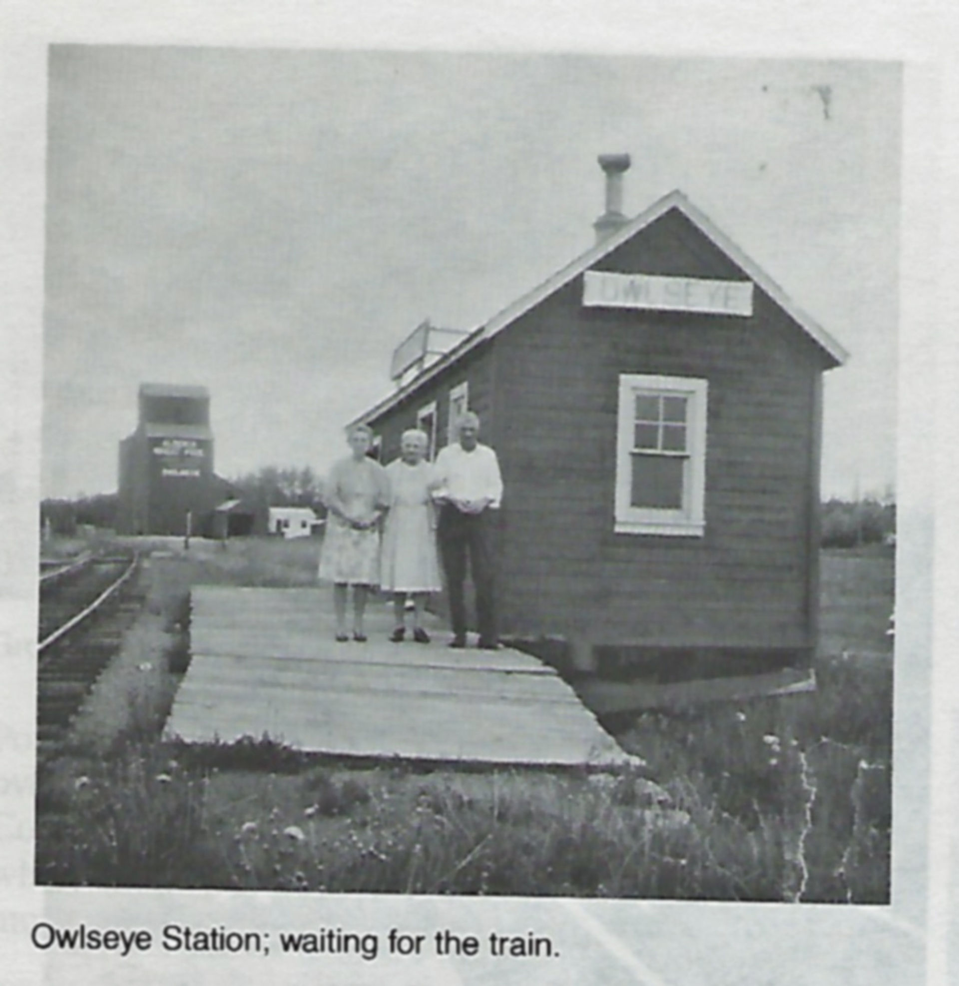 Waiting for the Train at Owlseye Station