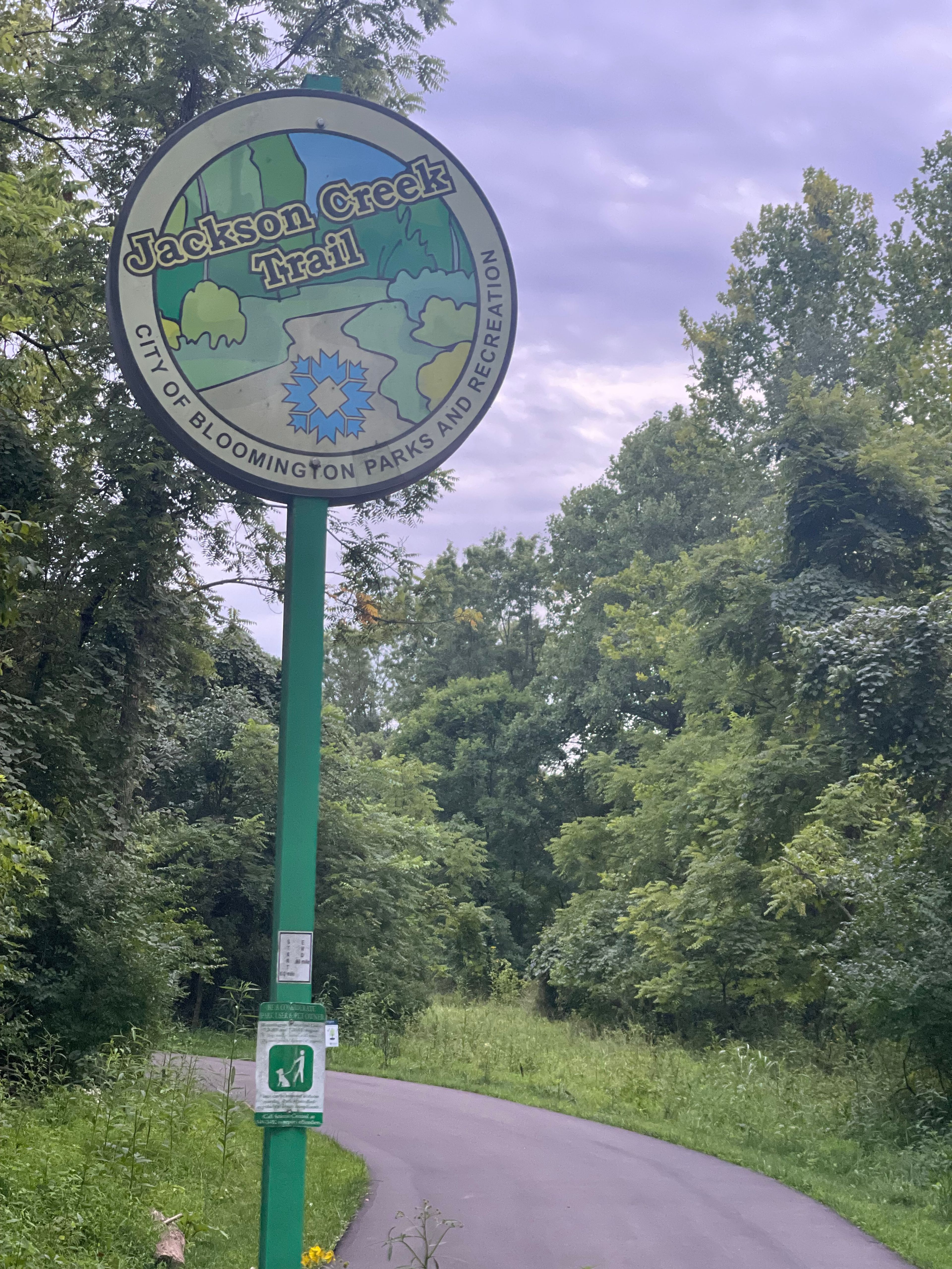 Jackson Creek Trailhead south of Sherwood Oaks Park