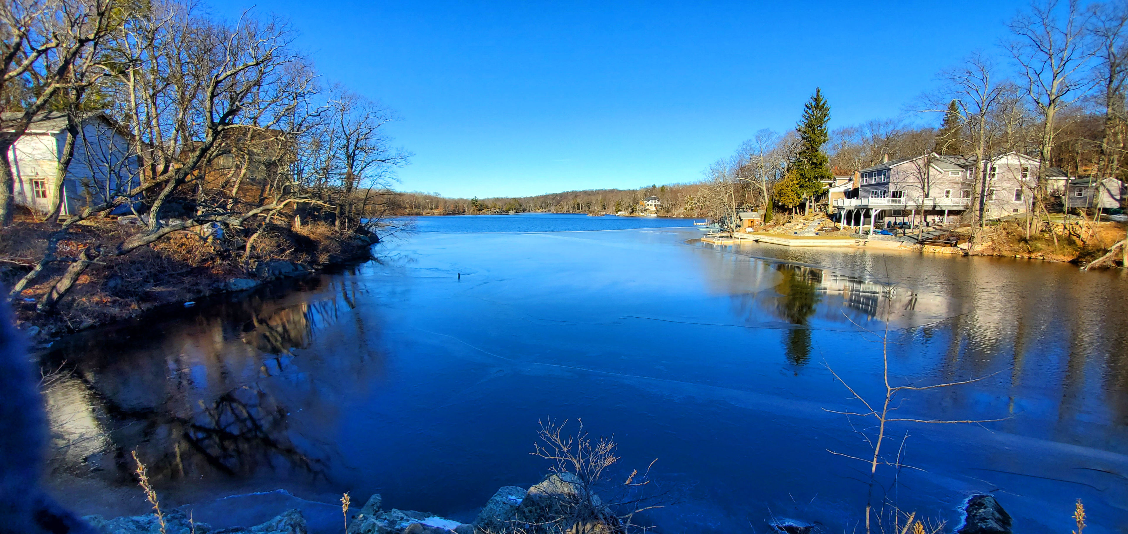 West shore of Bear Pond at the start of the Brooklyn Mt Loop