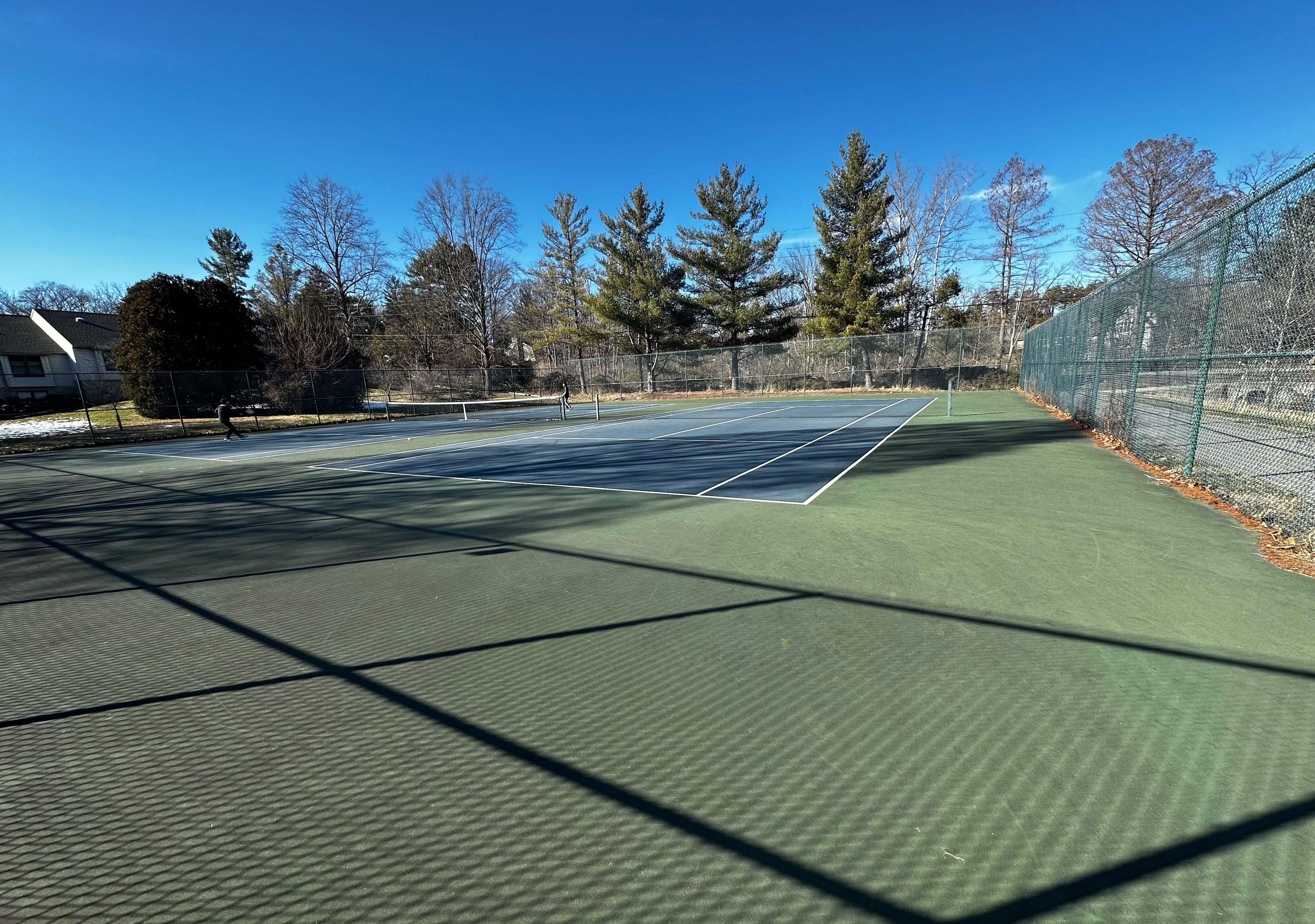 Southeast Park Tennis Court