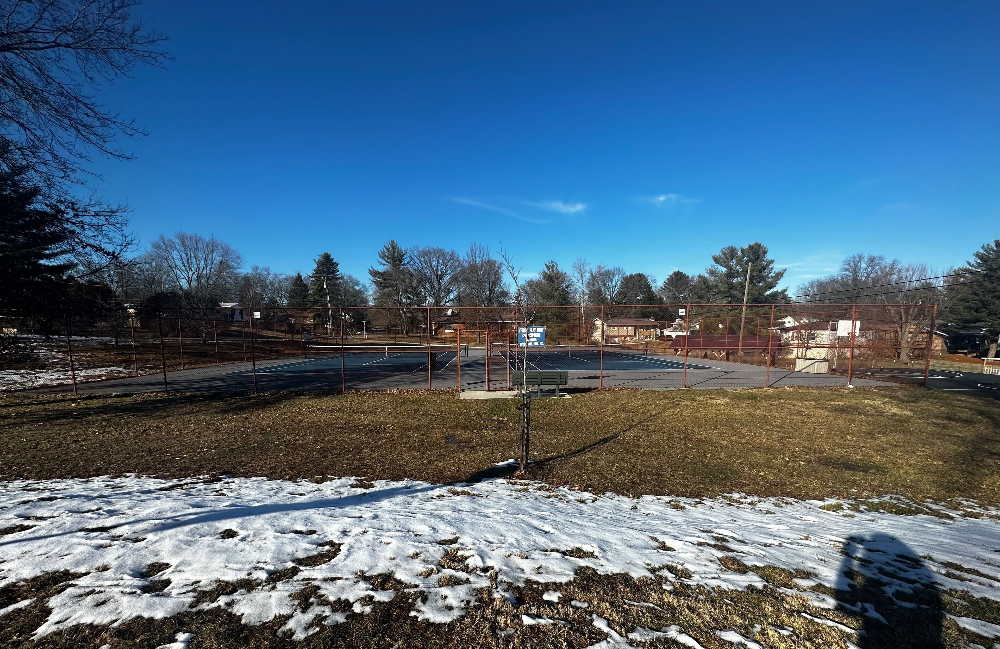 Park Ridge East Park Tennis Court