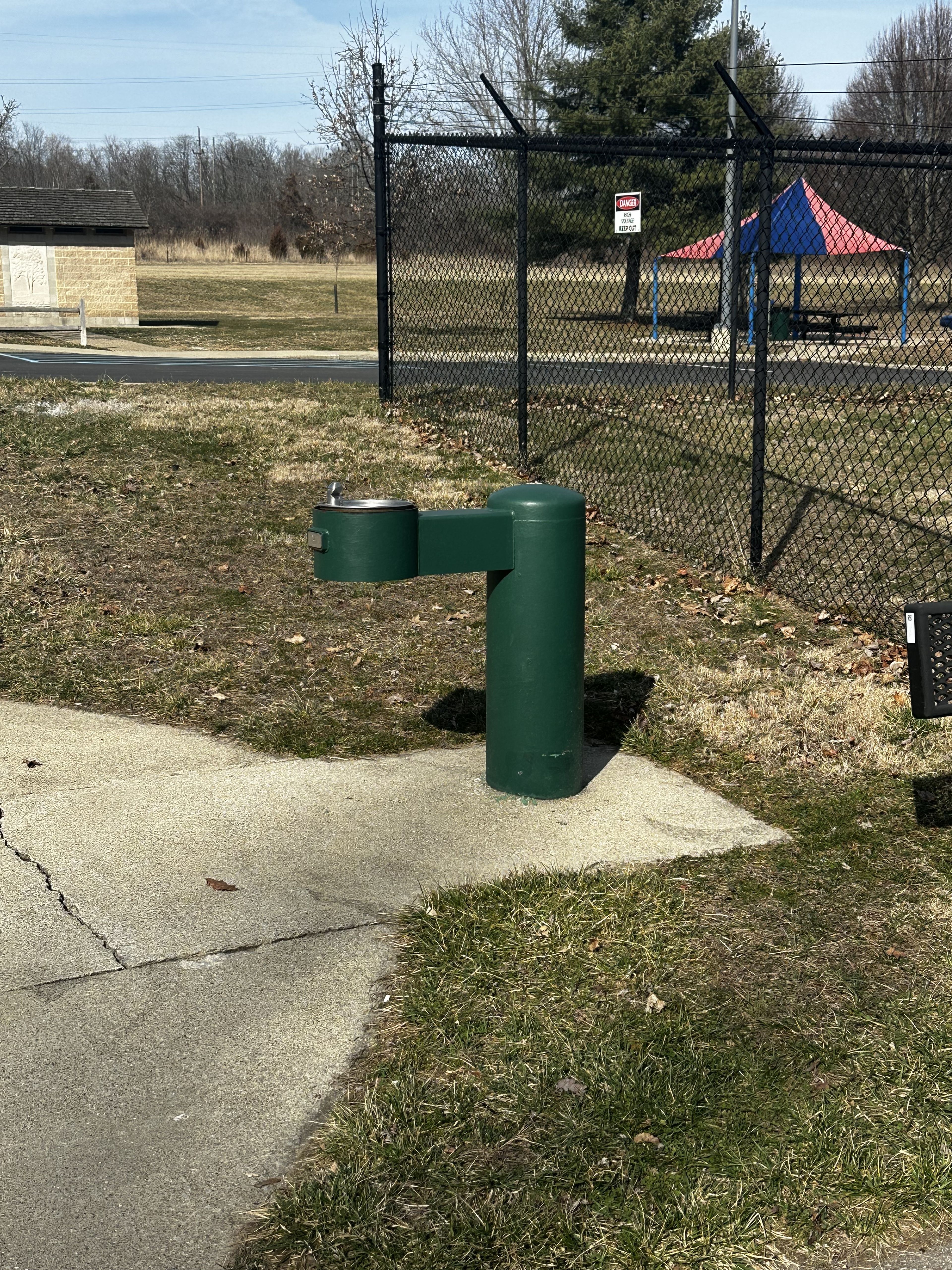 RCA Park Basketball Court Water Fountain