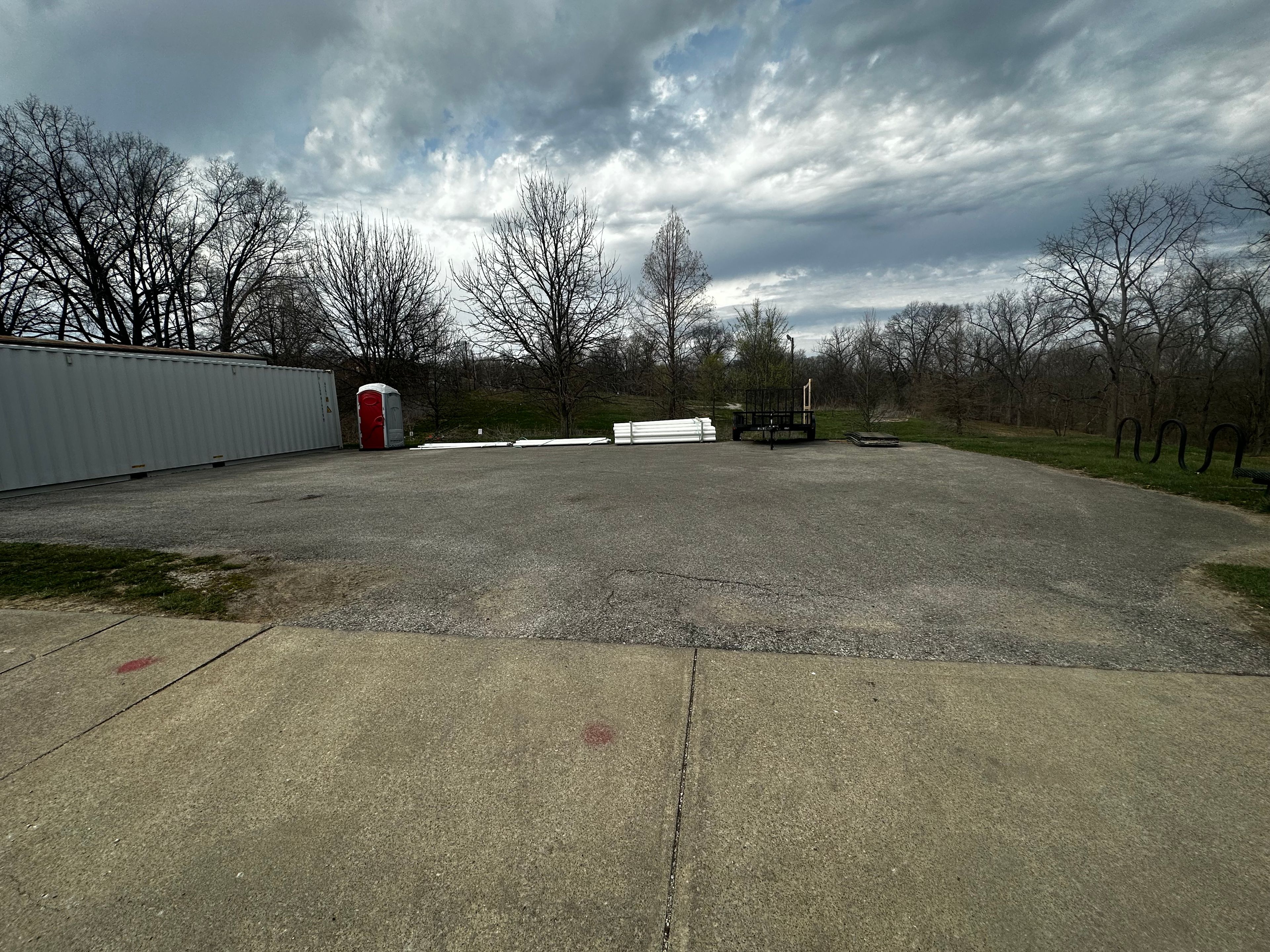 Crestmont Park Parking Lot