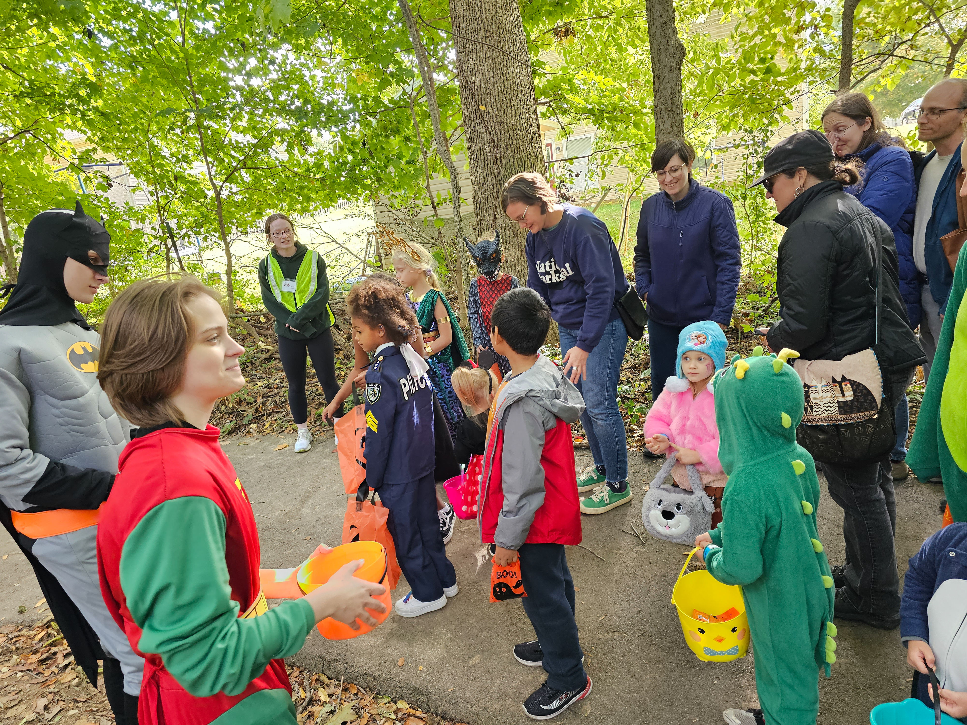 Volunteer Event- Trick or Treat Trail 