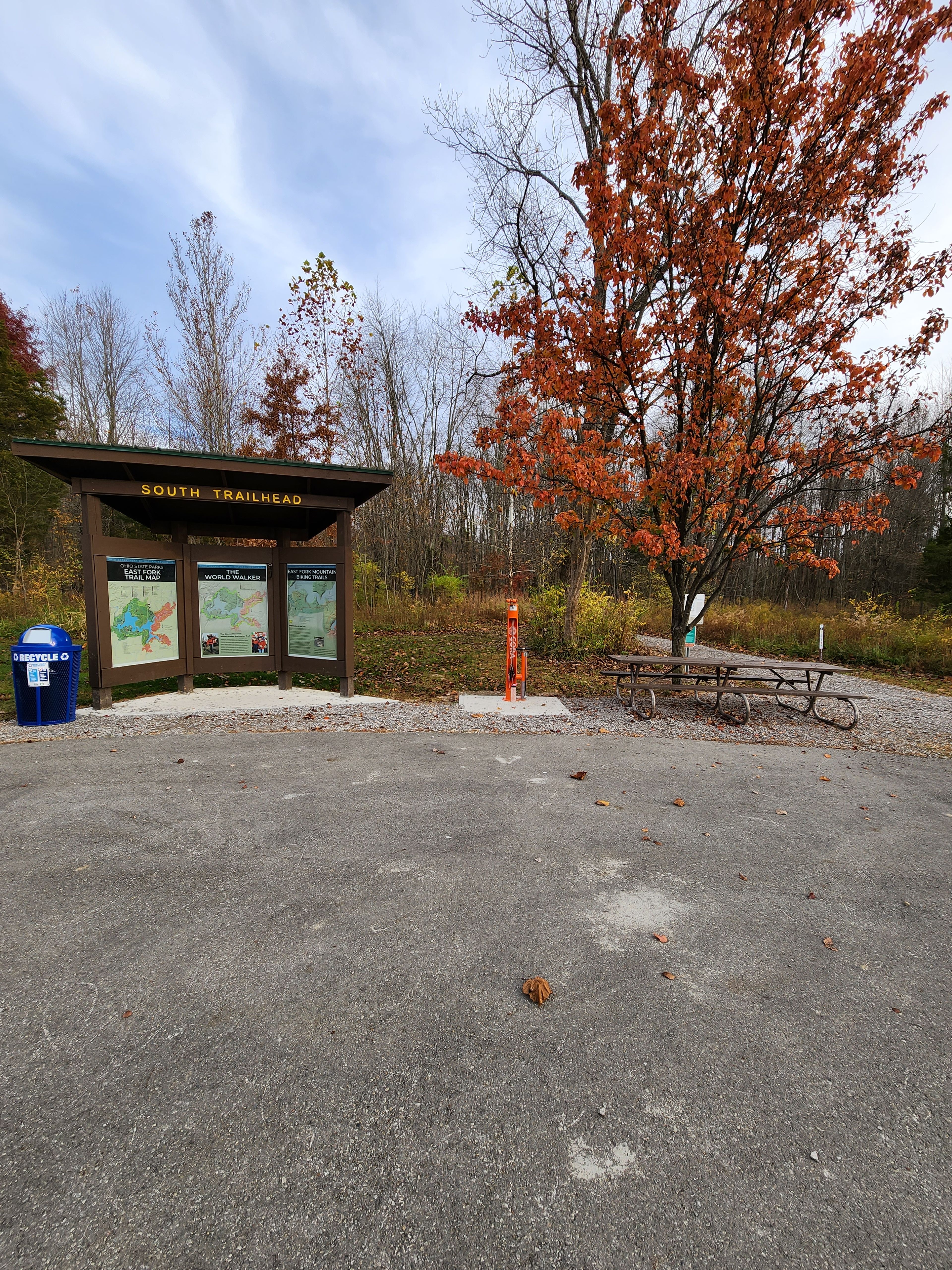 East Fork South Trailhead Kiosk-trail access for Yellow Mtn. Bike, Buckeye, and Backpack Trails