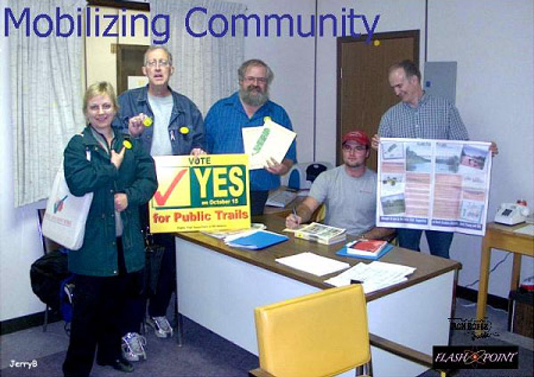 The 2002 Election team in St Paul