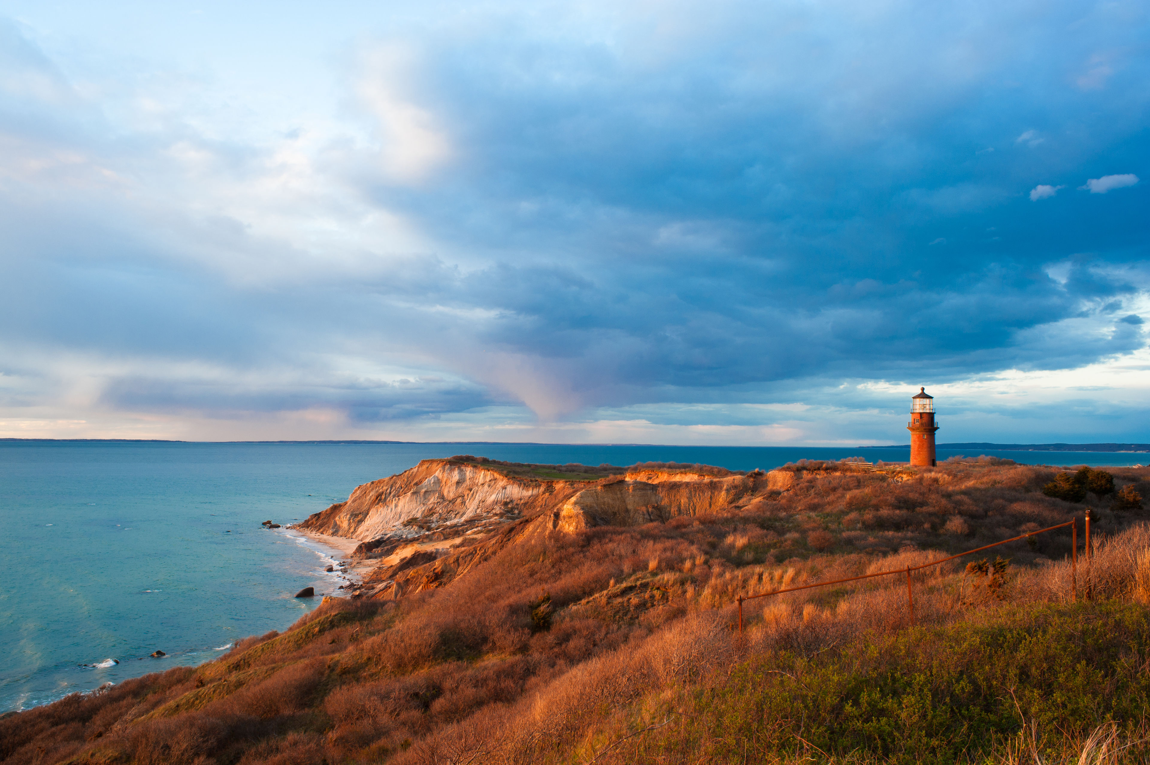 view of cliffs 