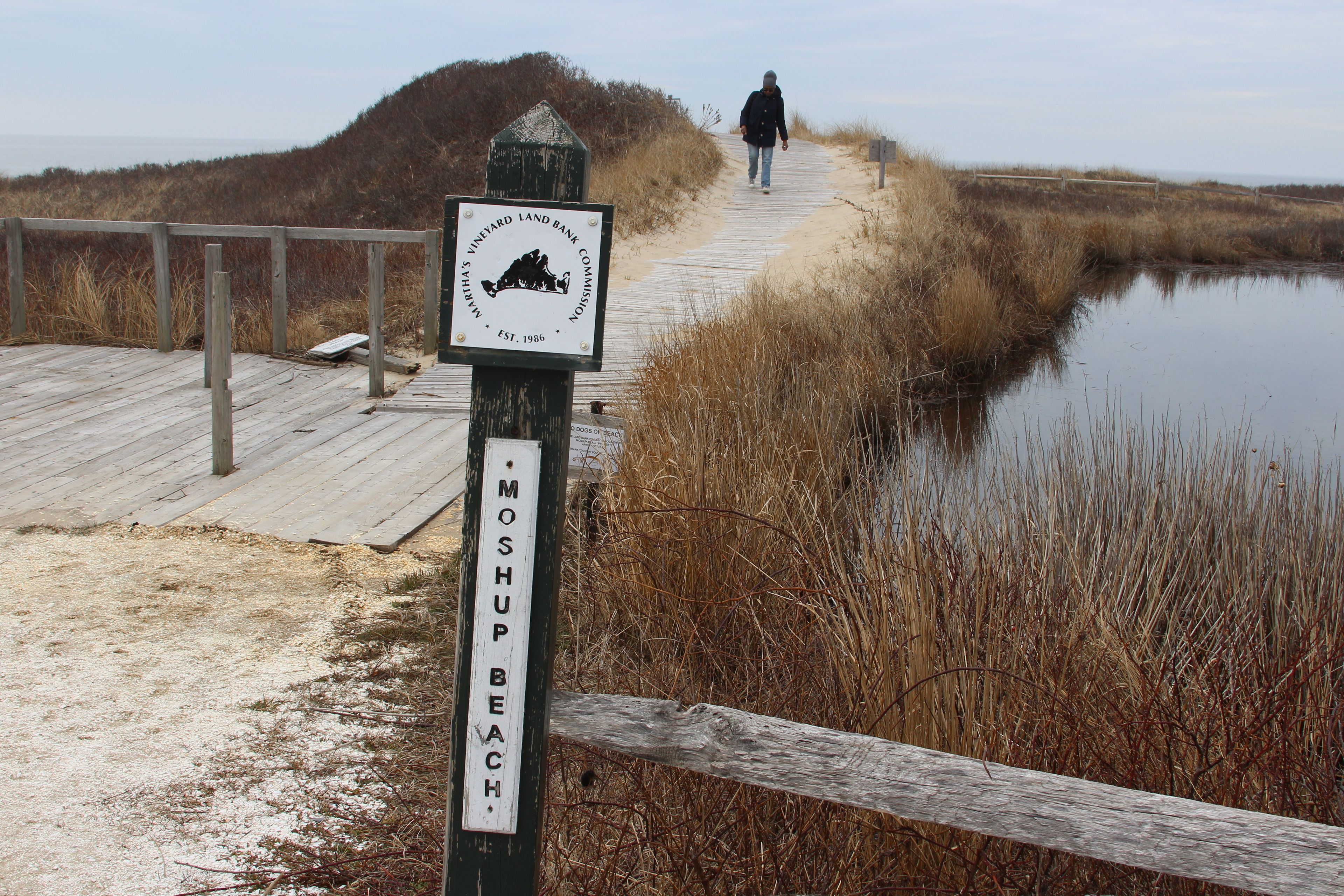 sign at drop off on Moshup Trail