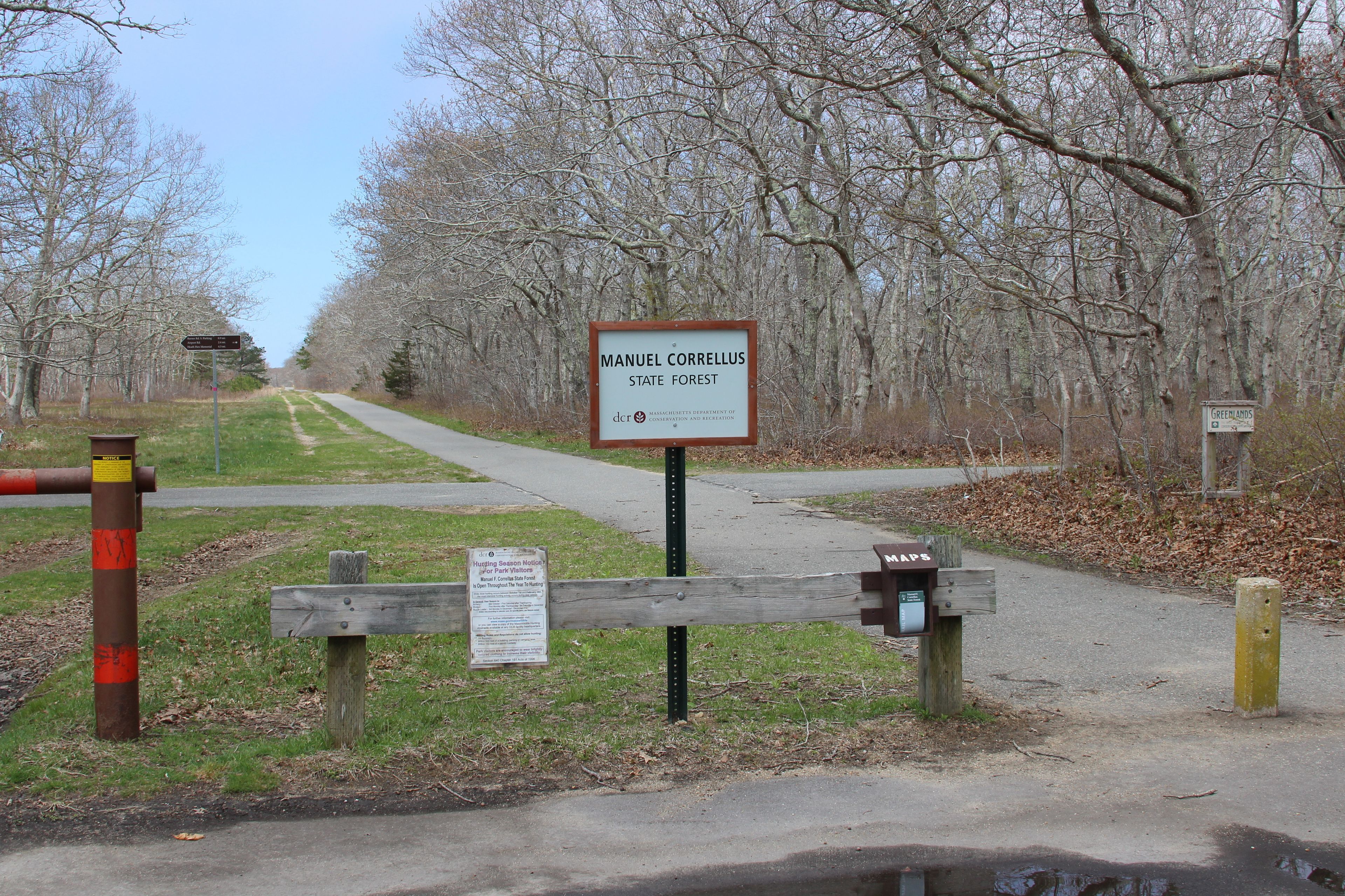 sign by parking