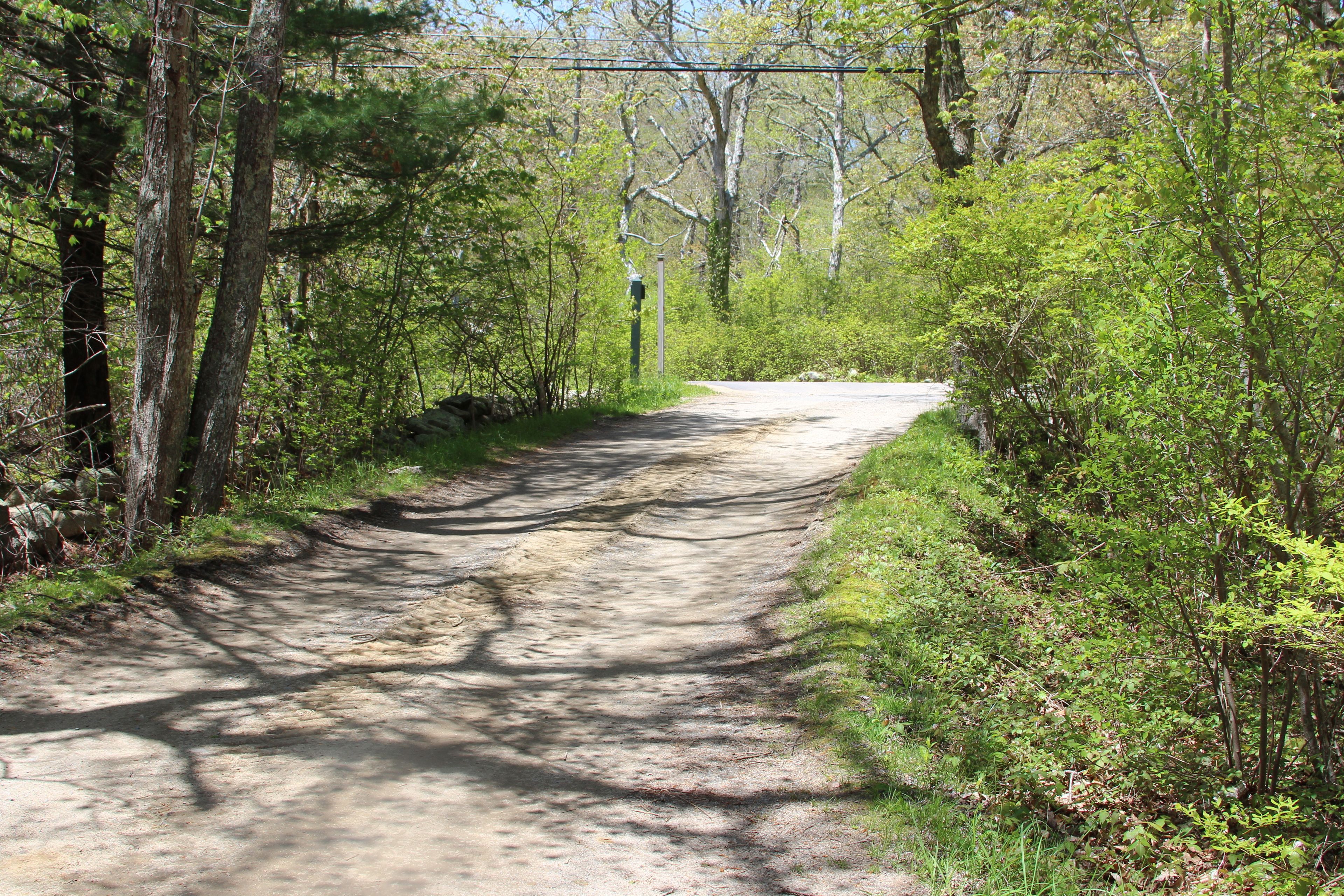 dirt road