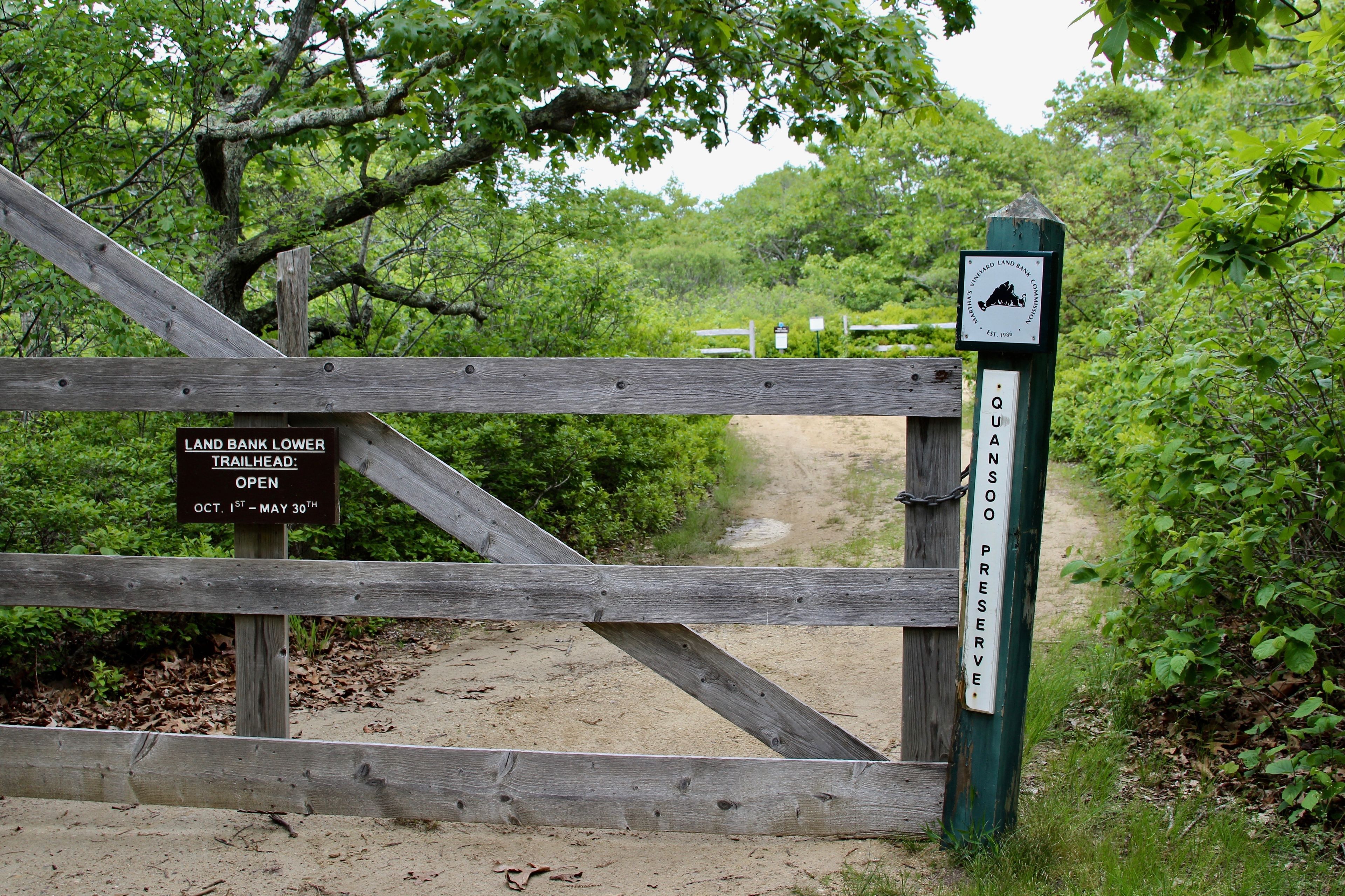 entrance off Quansoo Road