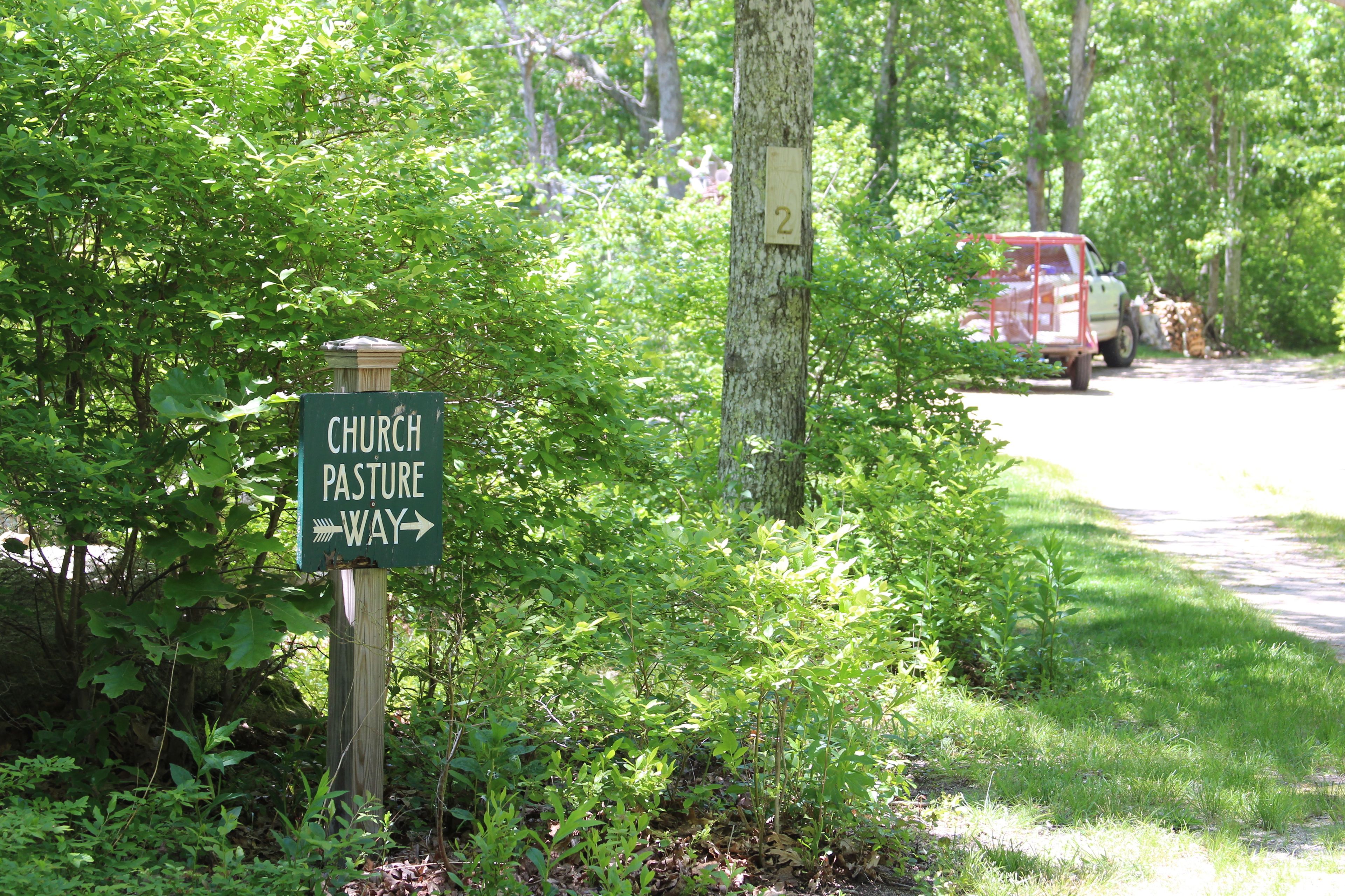 turn off of Treetop Lane