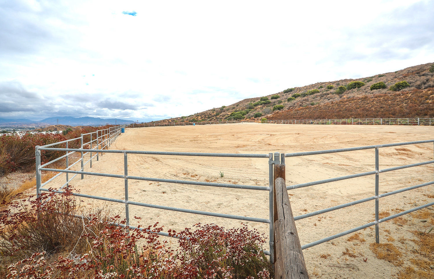 Hasley_Canyon_Equestrian_Park_small.jpg