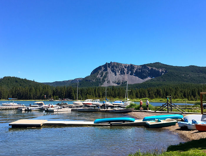 Paulina Lake Resort Marina