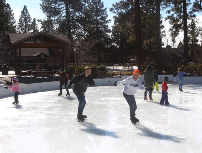 Sunriver Ice Skating Rink