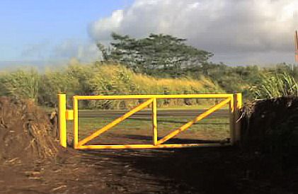 Poamoho Hele Loa Gate 1