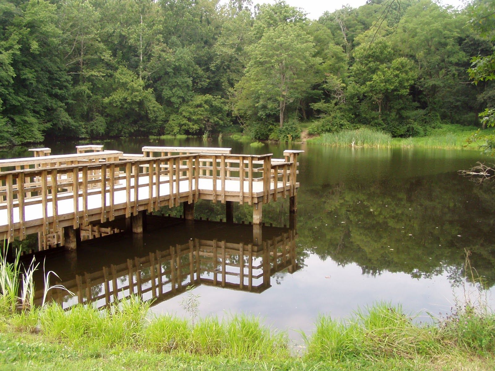 Lake_George_pier.jpg