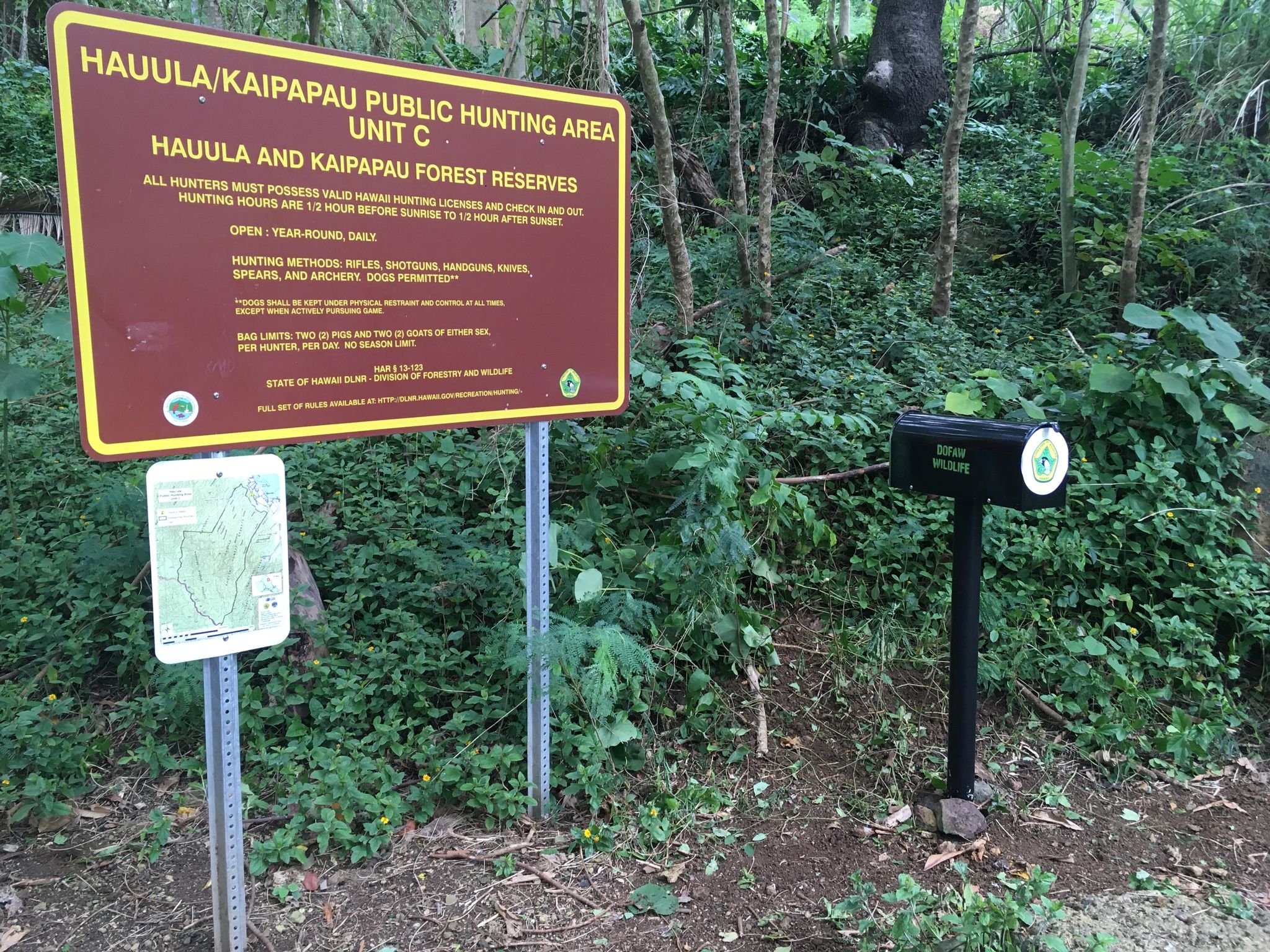 Hauula Forest Reserve DOFAW Sign