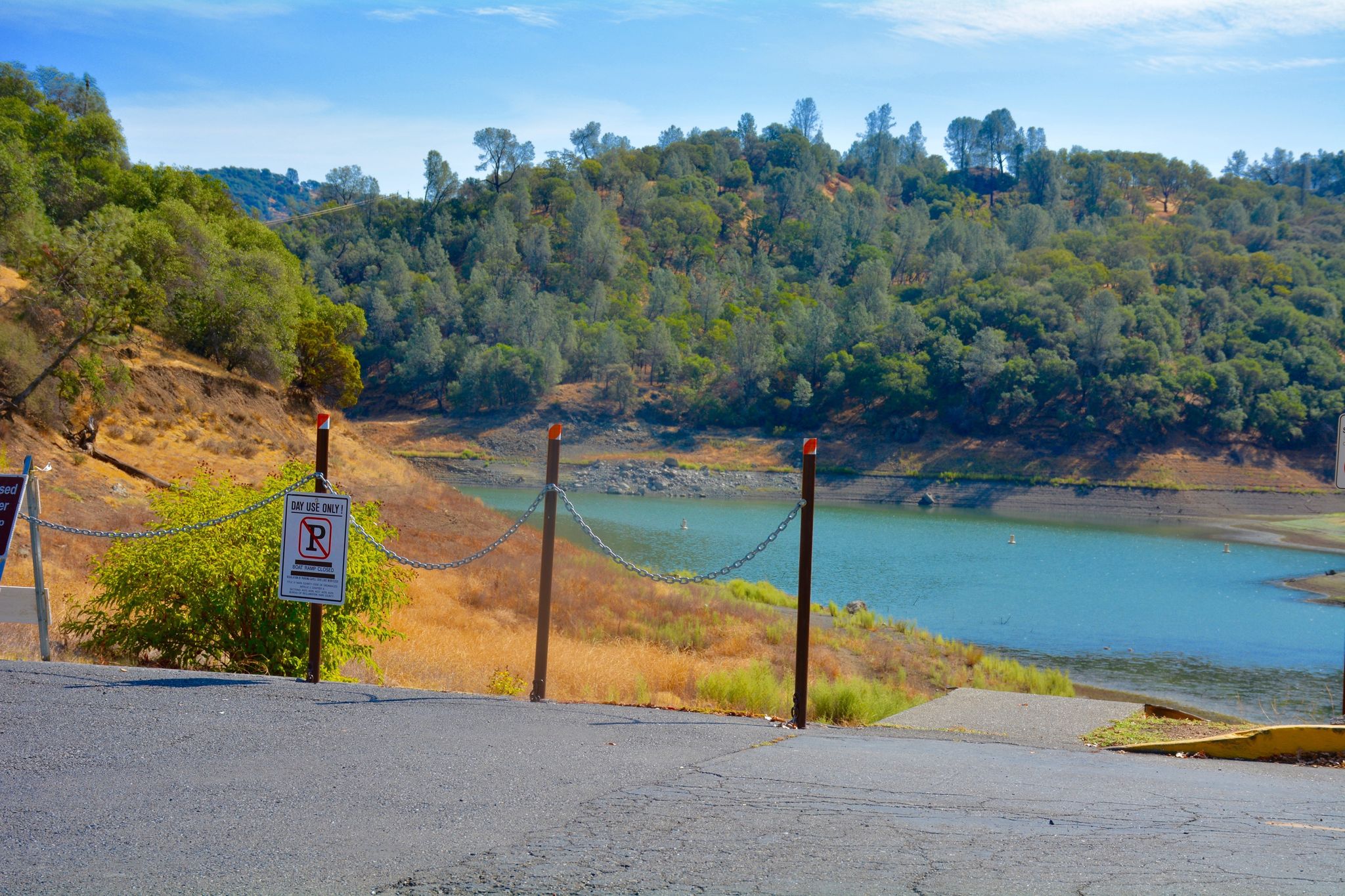 Marina_and_view_to_Berryessa_Vista.jpg