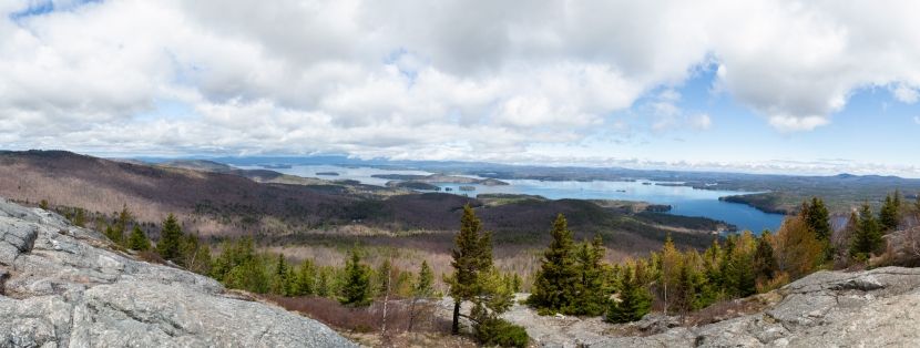 A panoramic view from the summit of Mount Major.