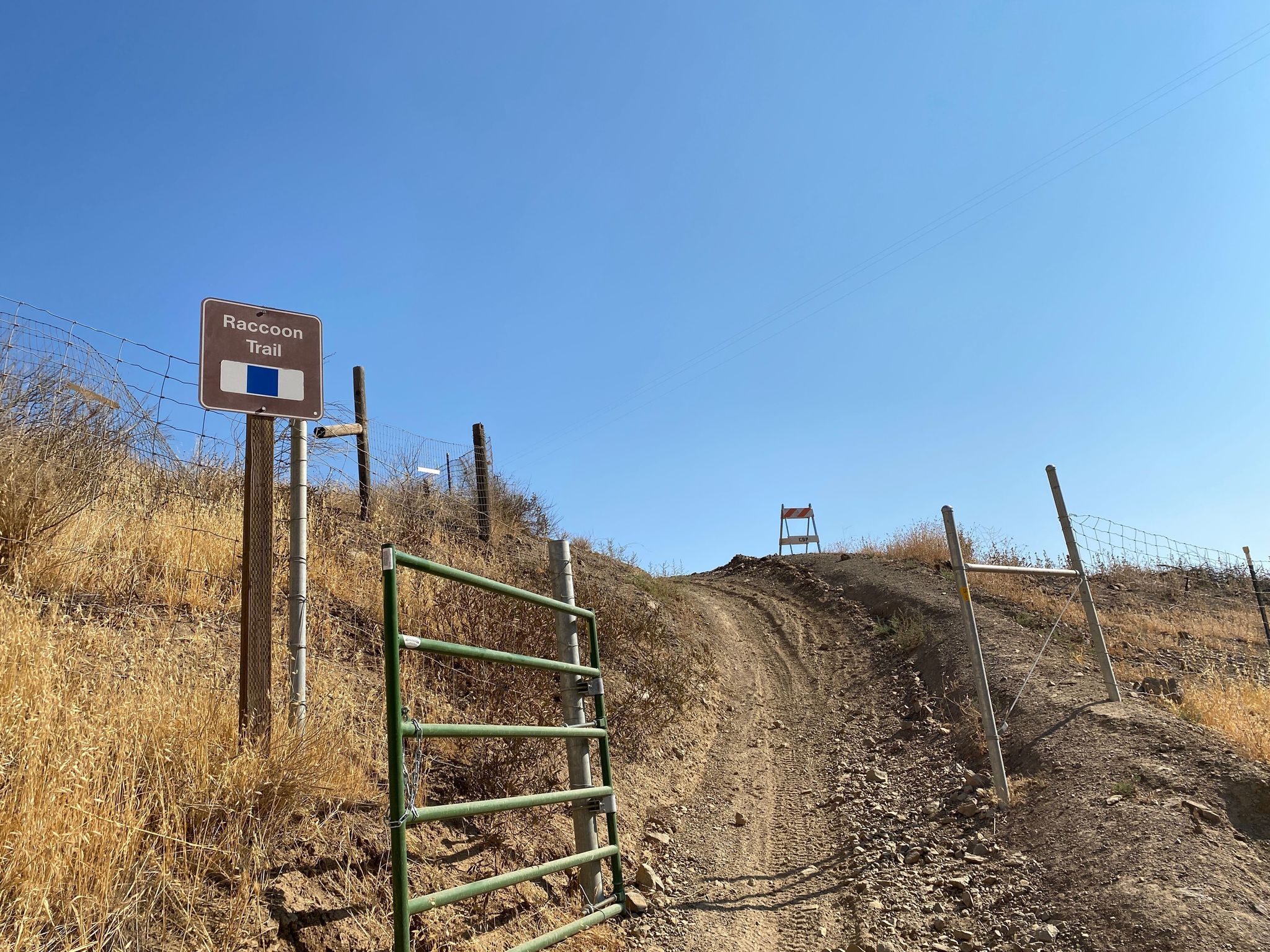 Entrance to Racoon Trail on Kiln Canyon, Blue Square