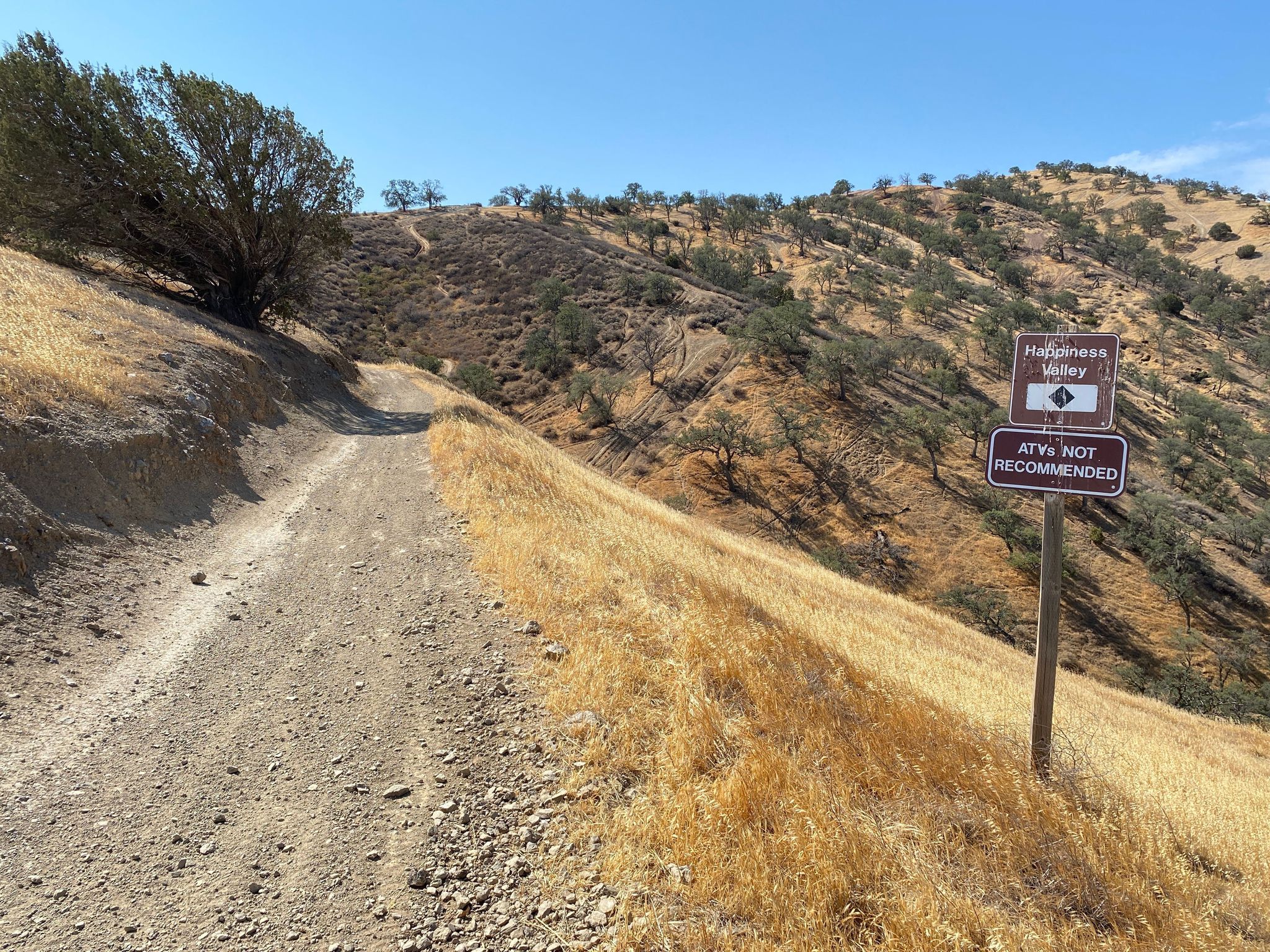 Happiness Valley Trailhead Entrance on Los Osos, Black Diamond Difficult