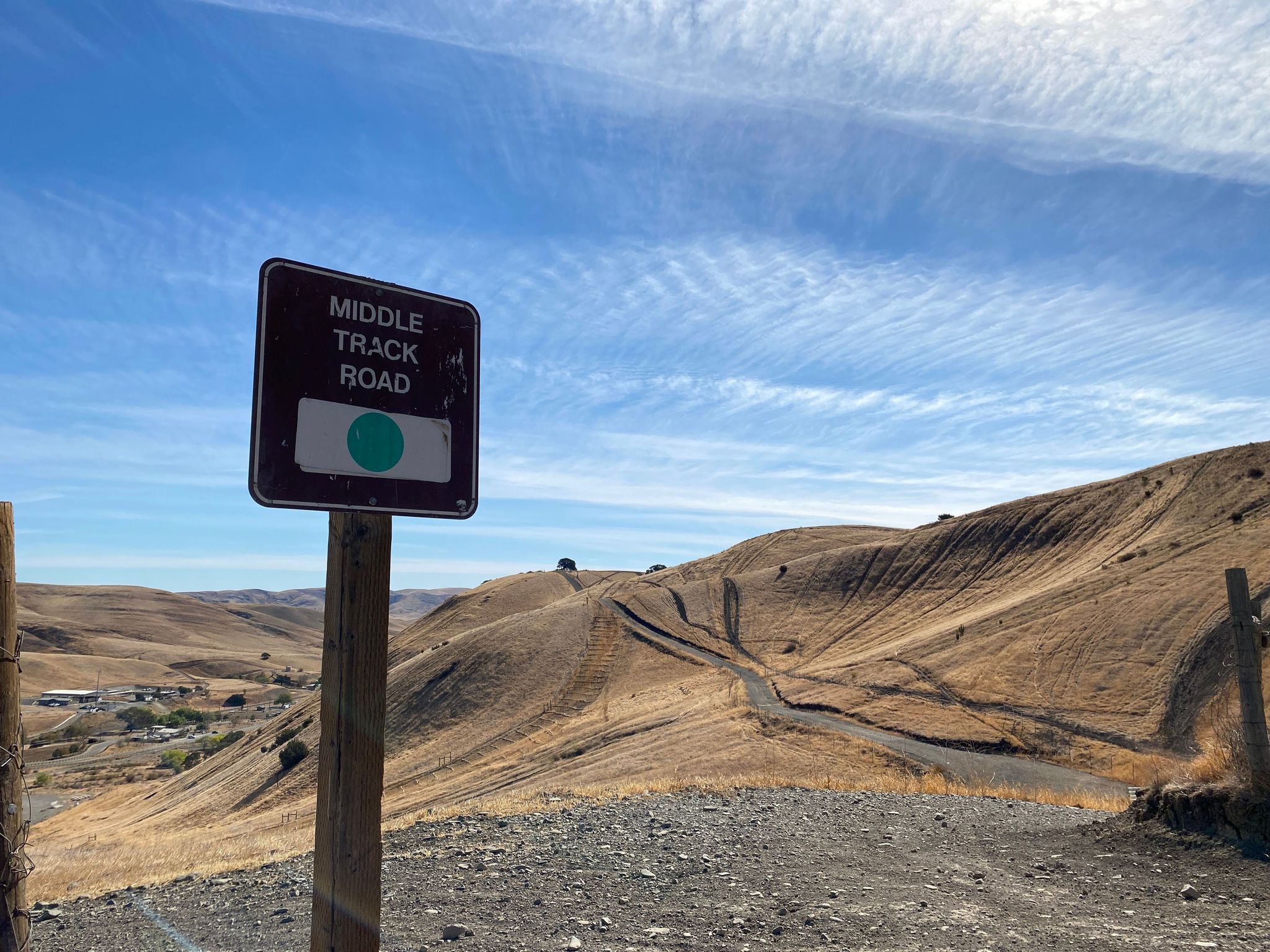 Middle Track Road Trailhead on Juniper, Green Circle Easy