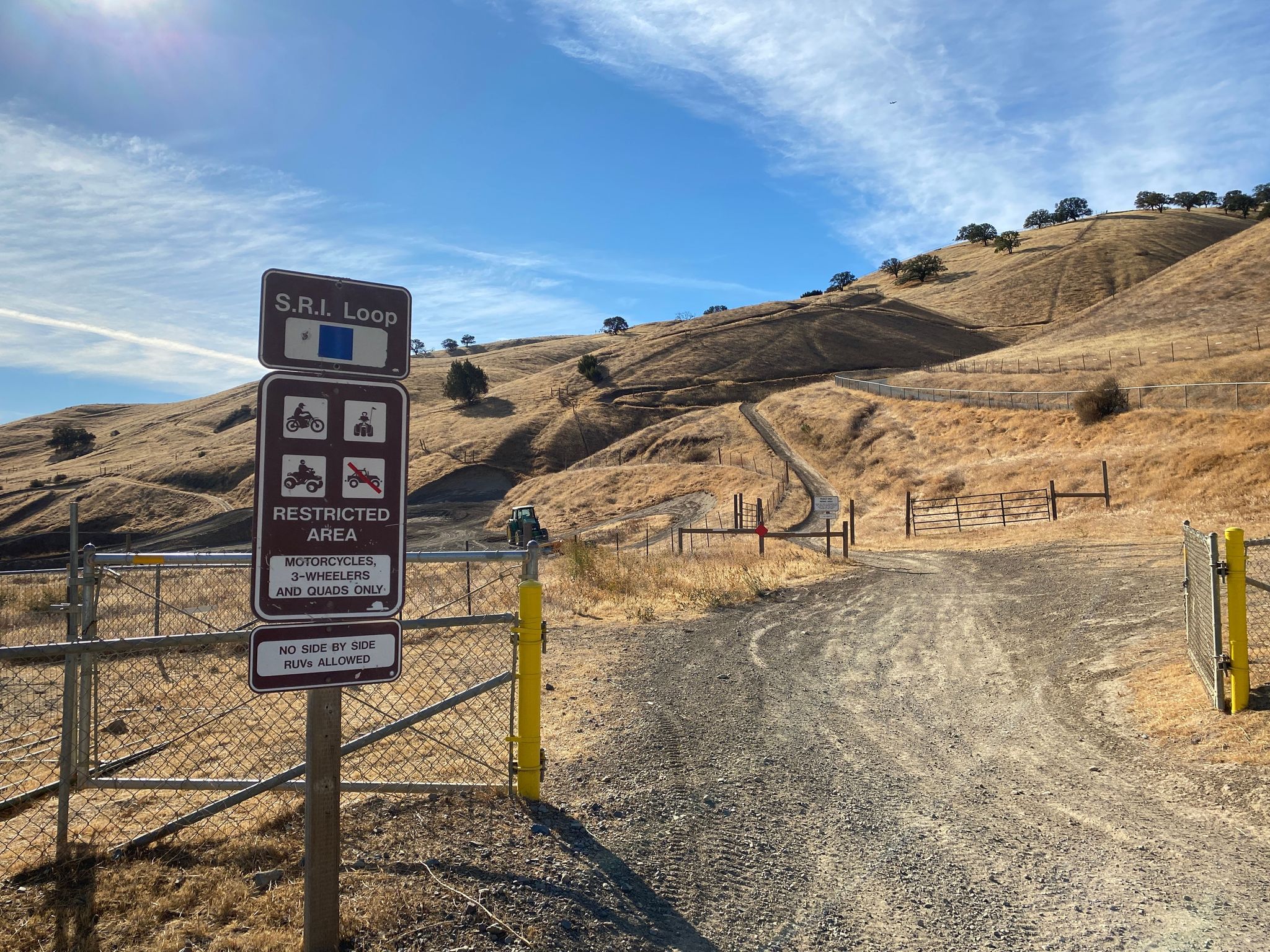 SRI Loop Trailhead on Main Road, Blue Square Intermediate