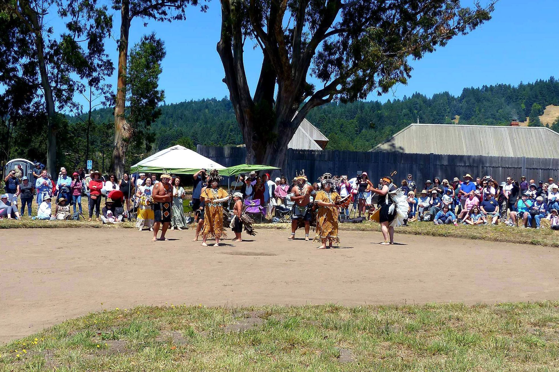 https://castateparksweek.org/wp-content/uploads/Metini-Dancers-Sonoma-Mendocino-Parks-Recreation.jpg?wpId=846