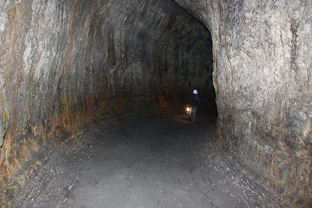 Ape Caves lava tube. Photo by Courtesy flickr.com.