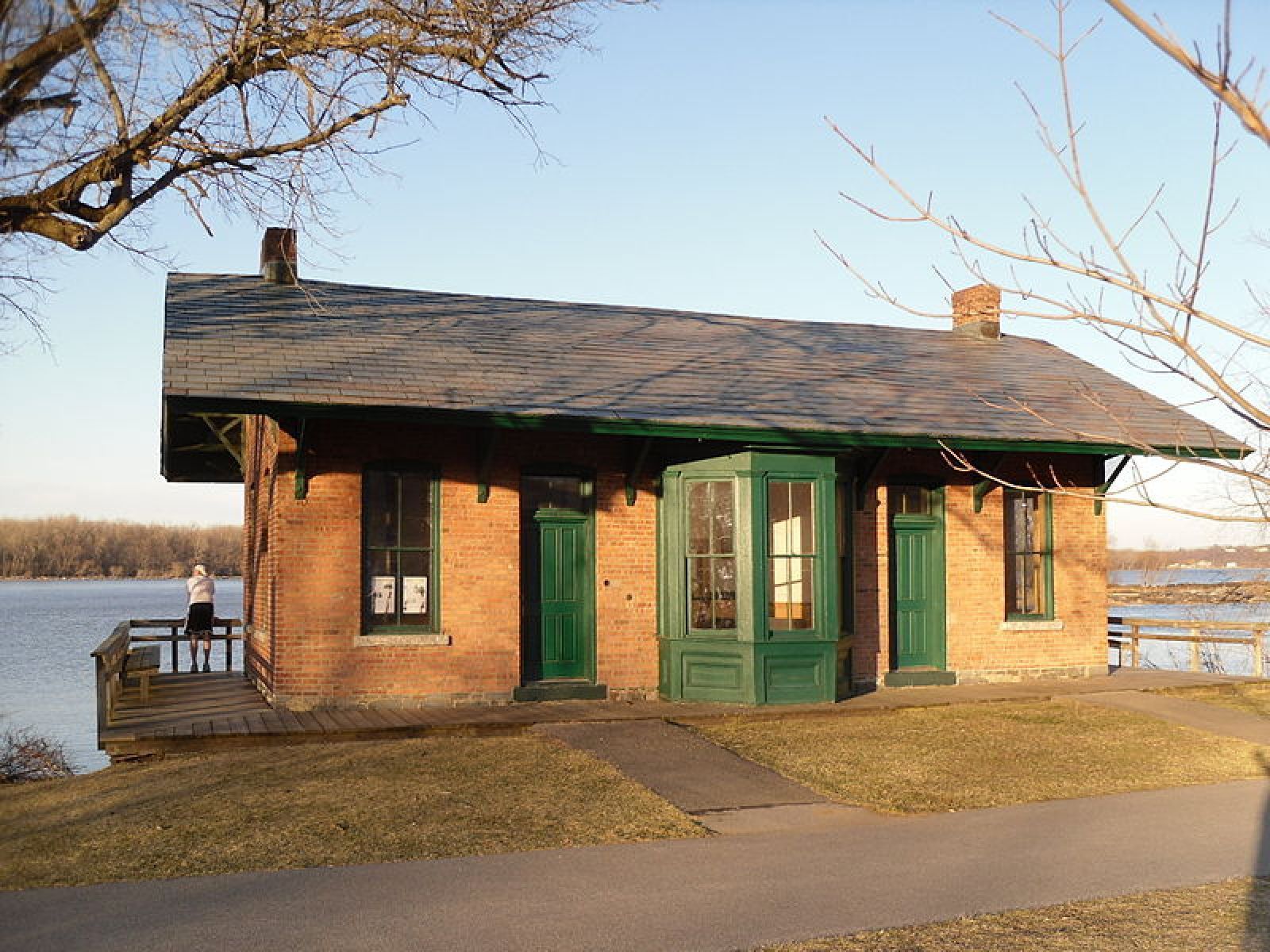 Former Niskayuna Railroad Station along the trail, March 2010