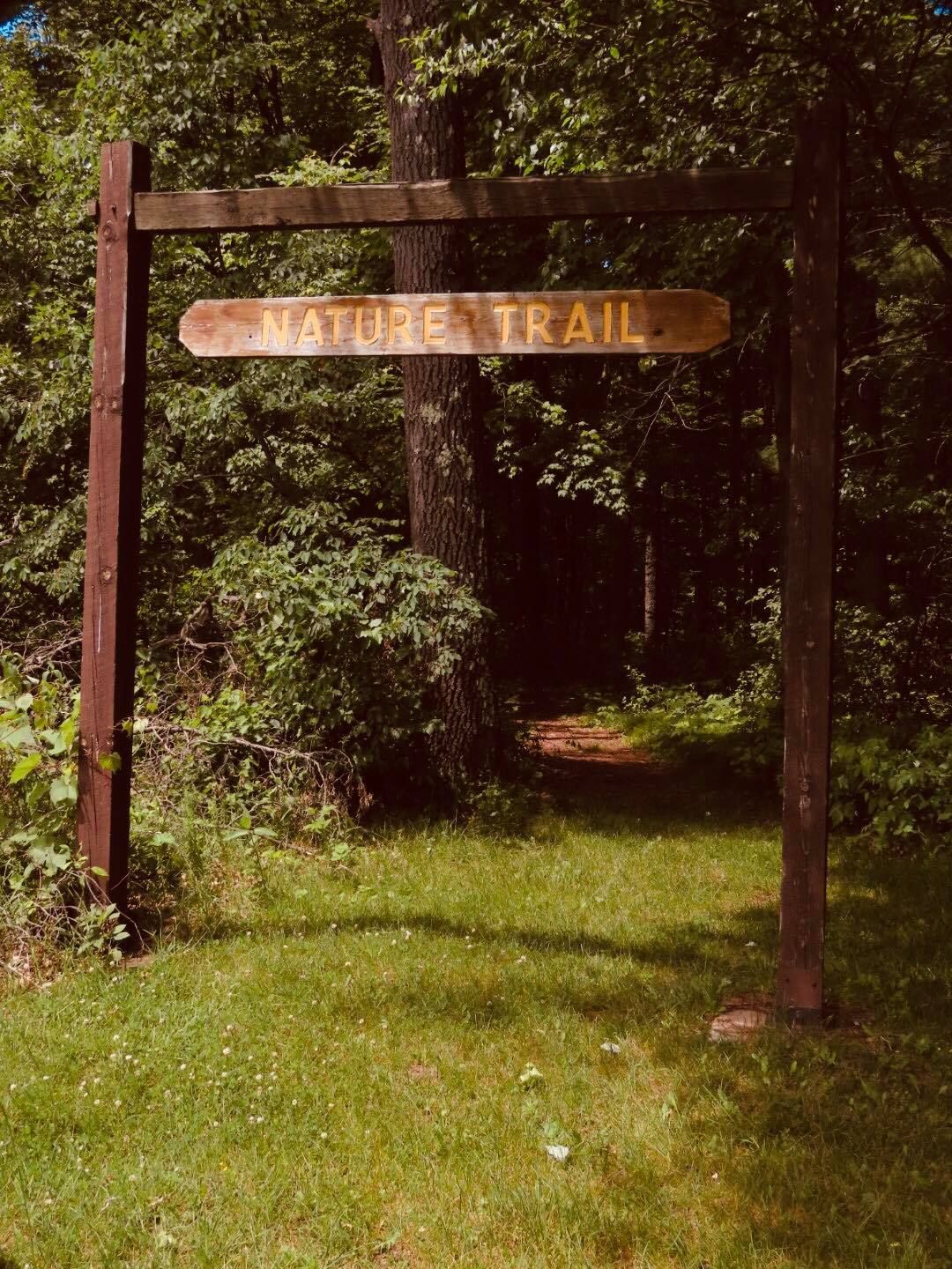 Nature trail entrance. Photo by Sand County Naturalist.