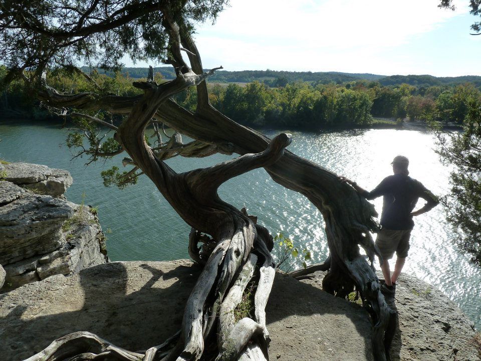 View from Lady Finger Bluff overlook https://www.facebook.com/nashvillehiking. Photo by Nashville Hiking.