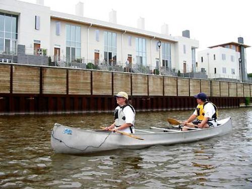 This 35-mile water trail flows through urban portions of the Milwaukee, Menomonee, and Kinnickinnic Rivers.