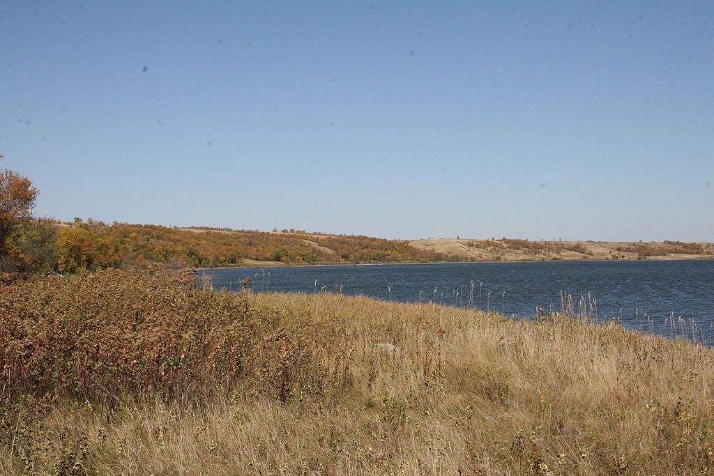 Des Lacs in the Fall. Photo by USFWS Mountain-Prairie wiki.