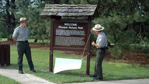 BUFFALO WALLOW LOOP DEDICATION ON NATIONAL TRAILS DAY, 2006