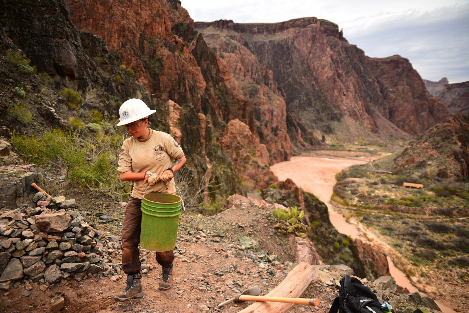 Crew members from the American Conservation Experience maintaining the South Kaibab Trail. Photo by Jessica Plance.