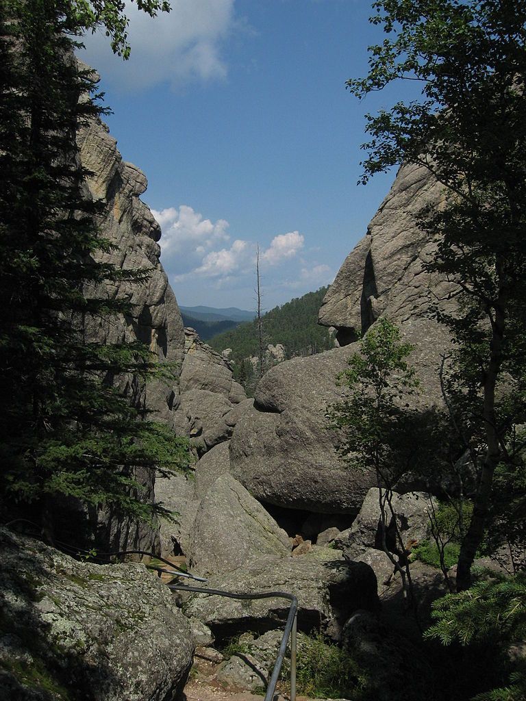 The beginning of Sunday Gulch trail. Photo by Ritosito.