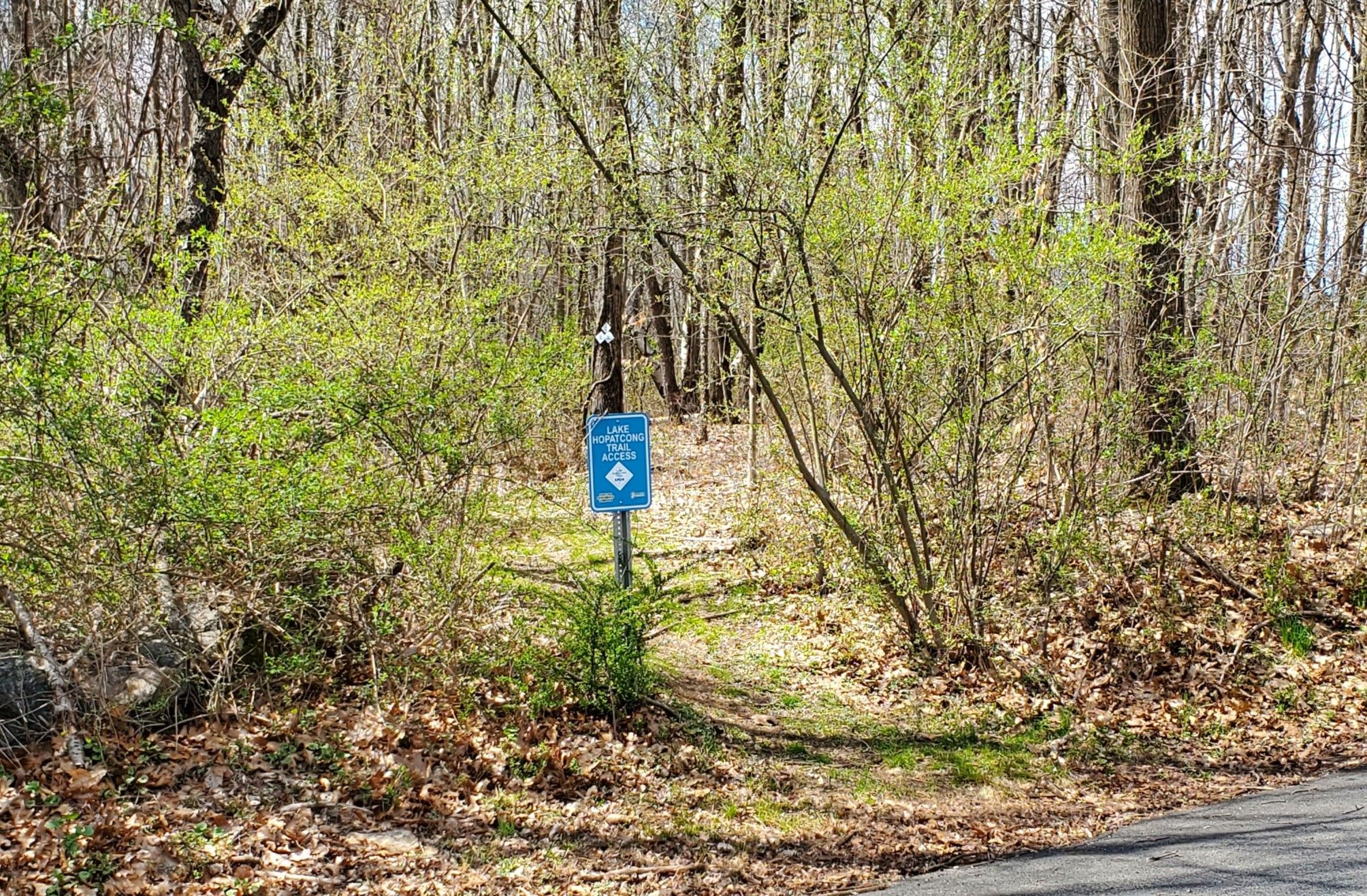 Trail head signed at Hopatcong Senior Center