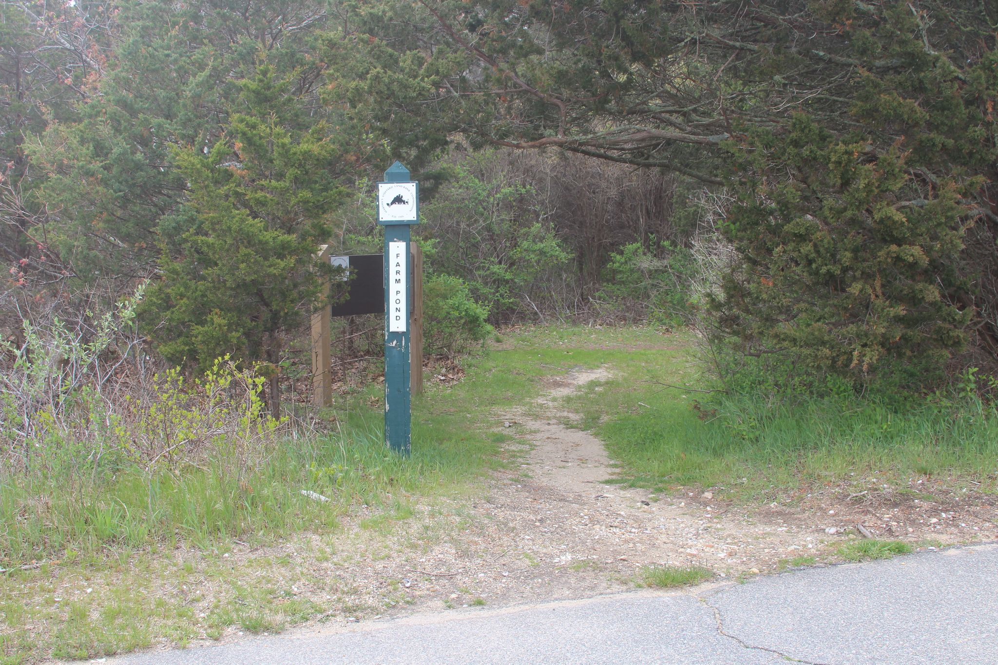 sign at Beach Road