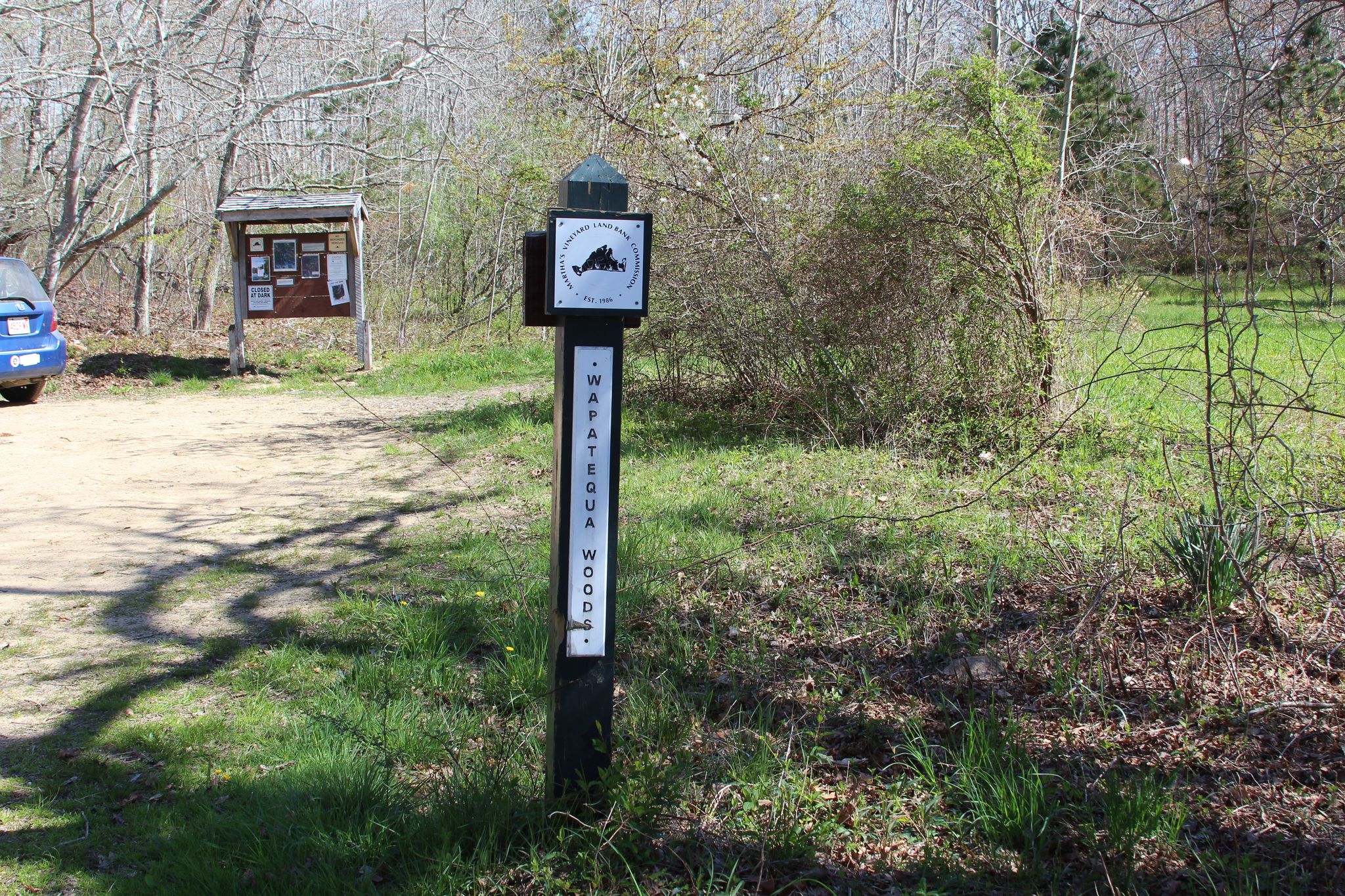 trailhead at Stoney Hill Road