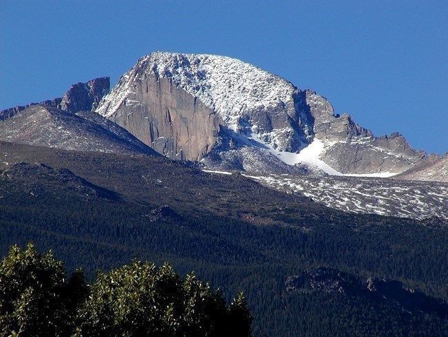 A photo of Longs Peak.